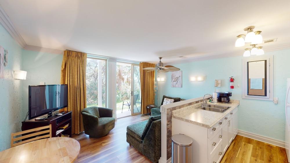 Villas by The Sea Resort by Jekyll Realty