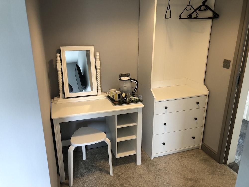 Warlands-Farm Guest-House