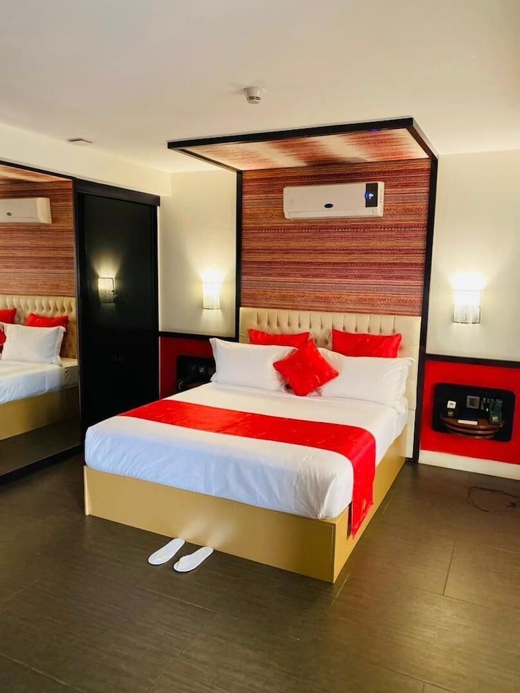 Boun's Hotel Resort & Spa