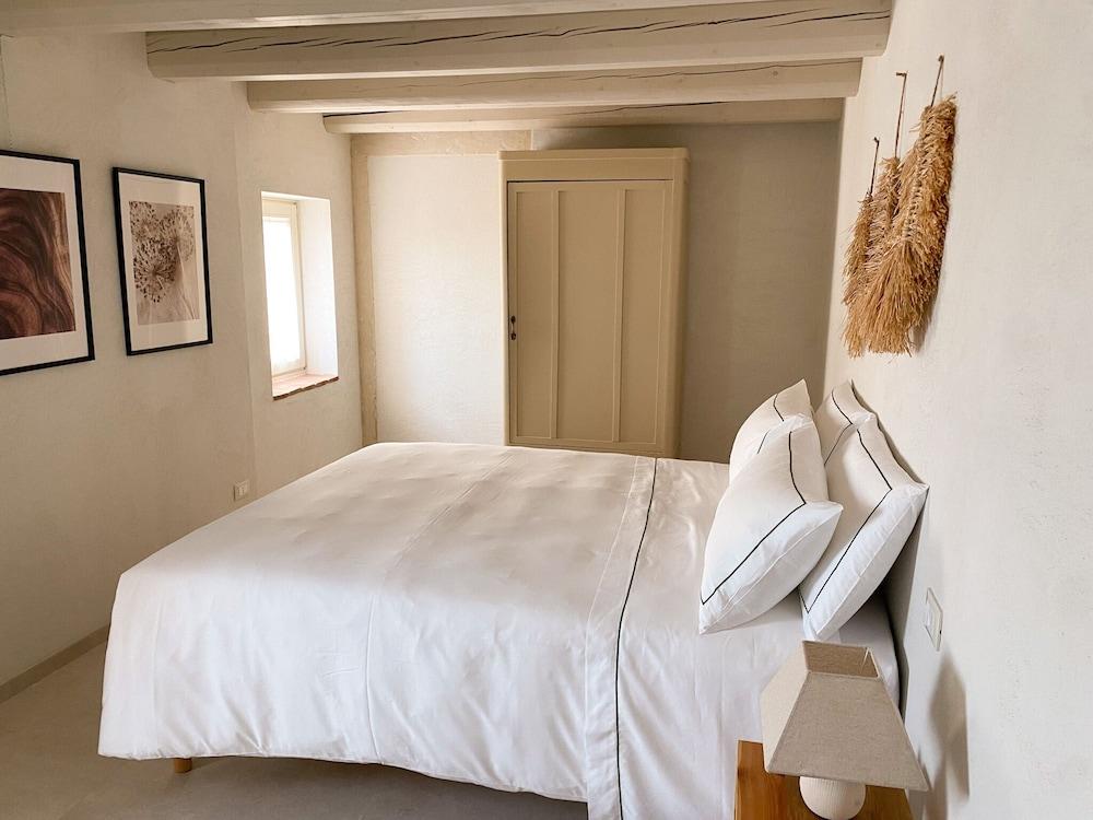 VerdeOlivo1876 - Apartments with Pool