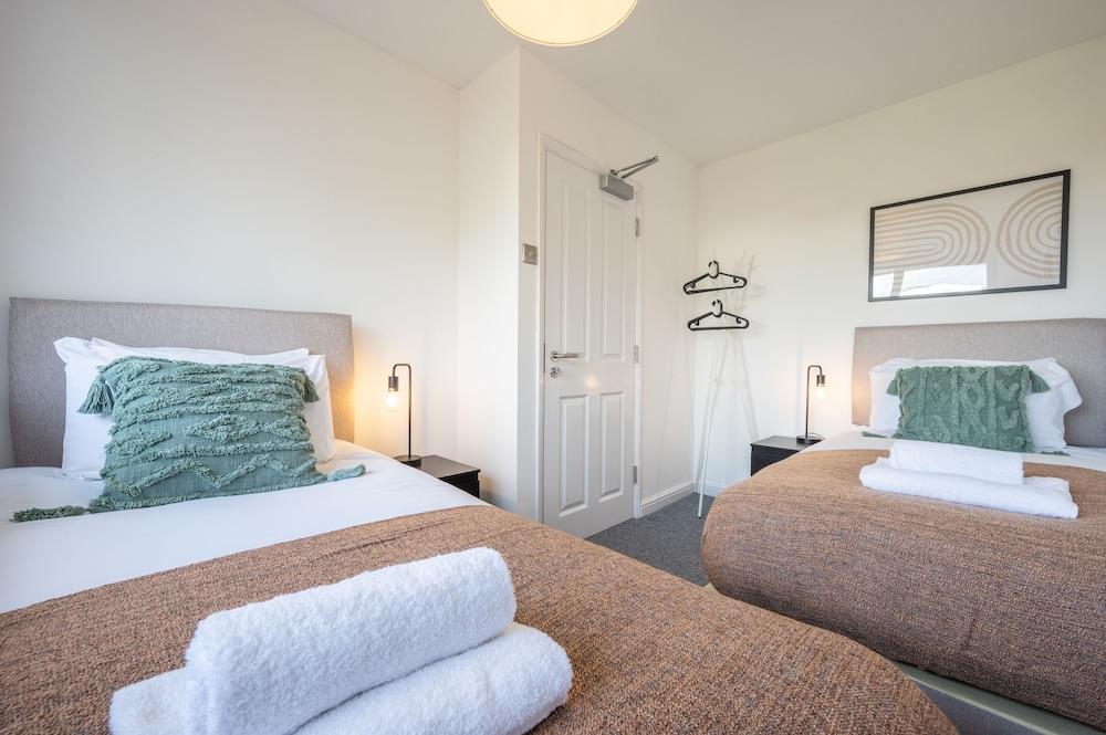 Trinity View by Tŷ SA -  in Newport