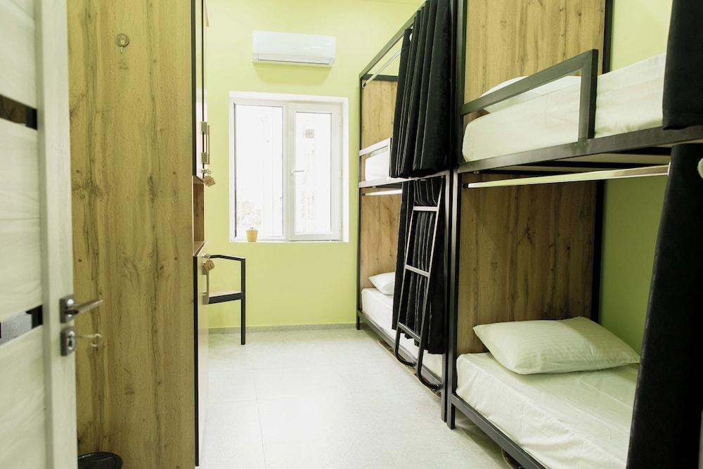 Safarovs Family Hostel