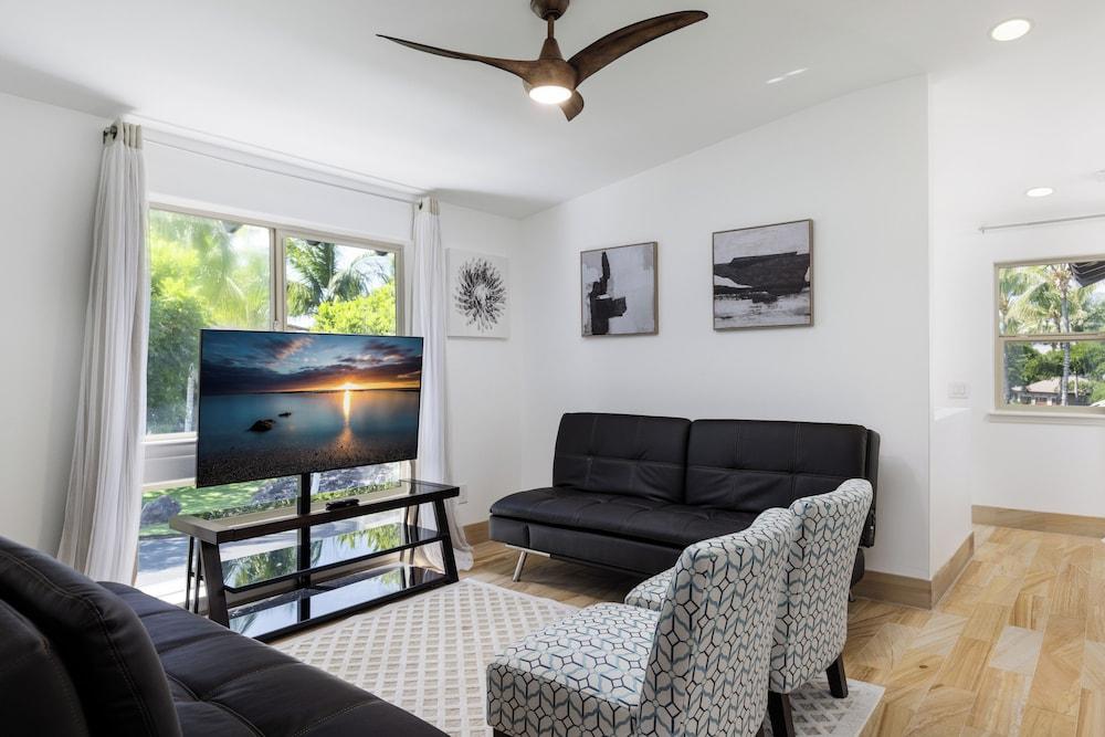 Luxury Living with Pool Access