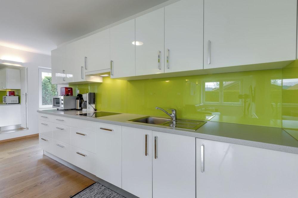 Wellness Suite Daisy