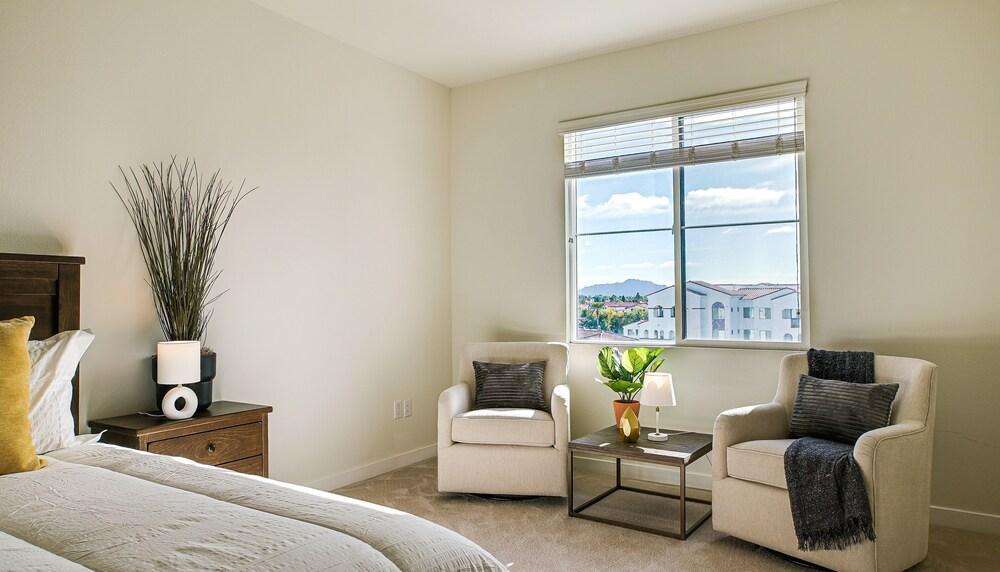 Queen Creek #446 Chandler 3 Bedroom Condo by RedAwning