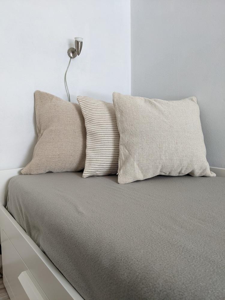 Rooftop Studio With Acropolis and sea View