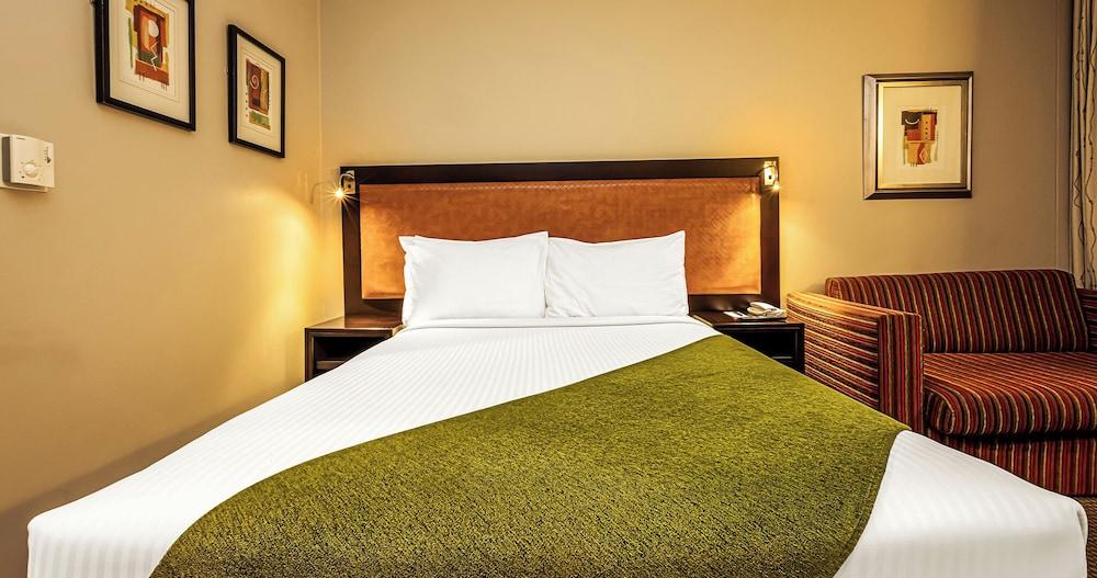 The RidgePoint Hotel