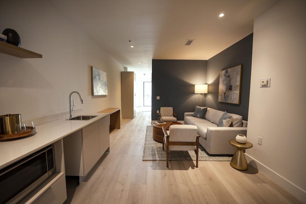 Smart Brickell Hotel