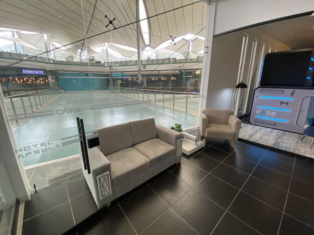 Hotel Hostal Caps Mall