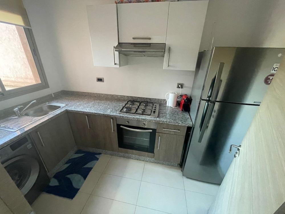 Apart 08 Prestigia golf city