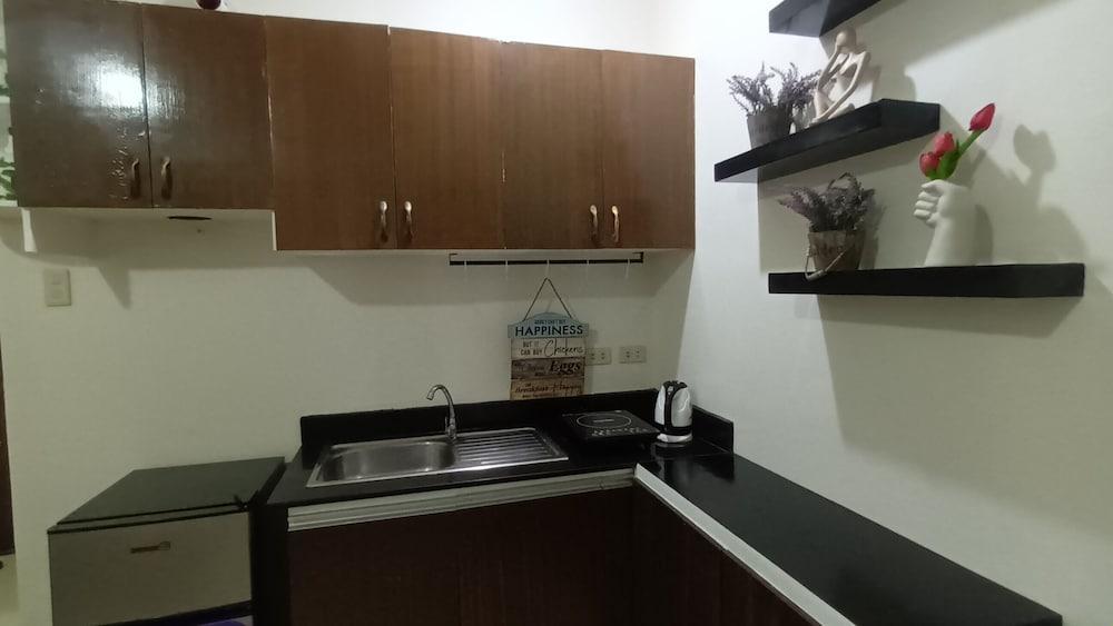 Impeccable 1-bed Studio in Paranaque City