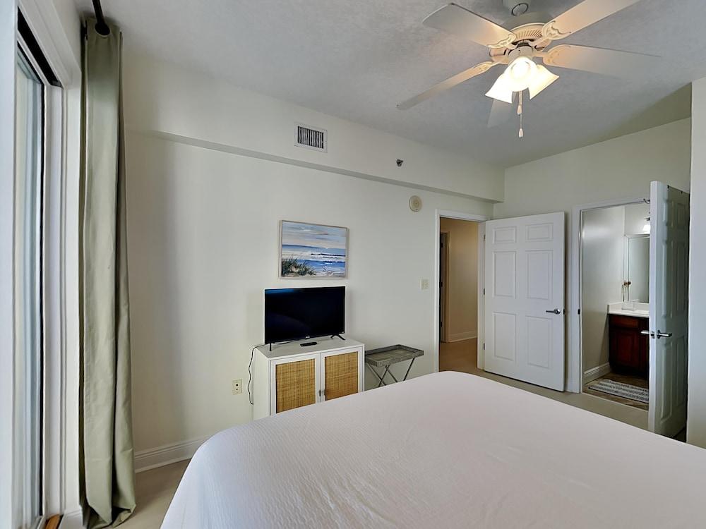 Ariel Dunes by Southern Vacation Rentals