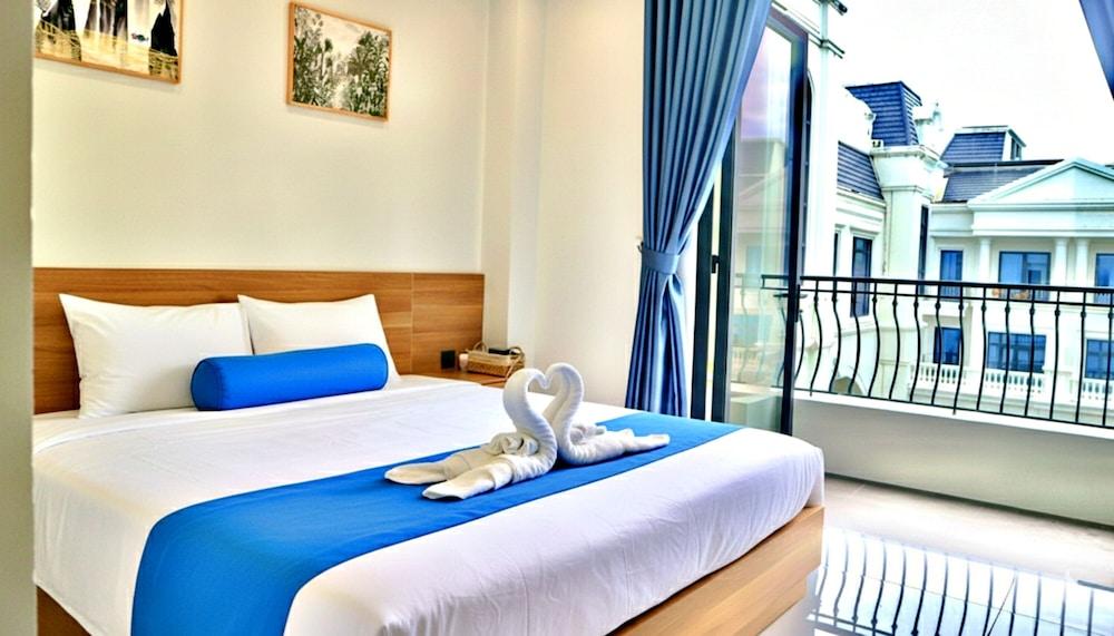 S79 TM01 Monstera Lago Grand World