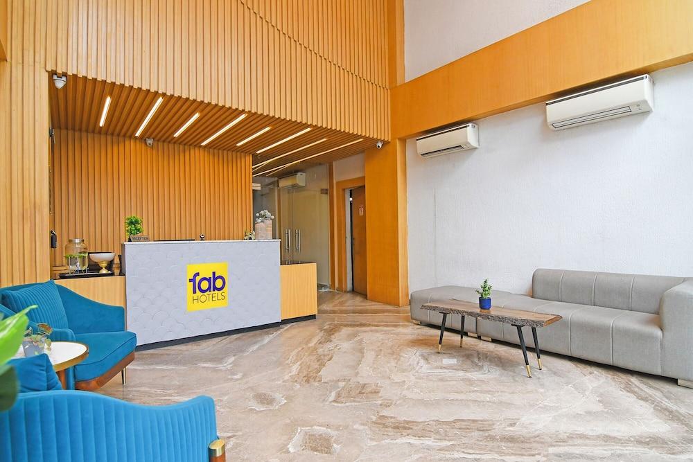 Fabhotel Kzar Select