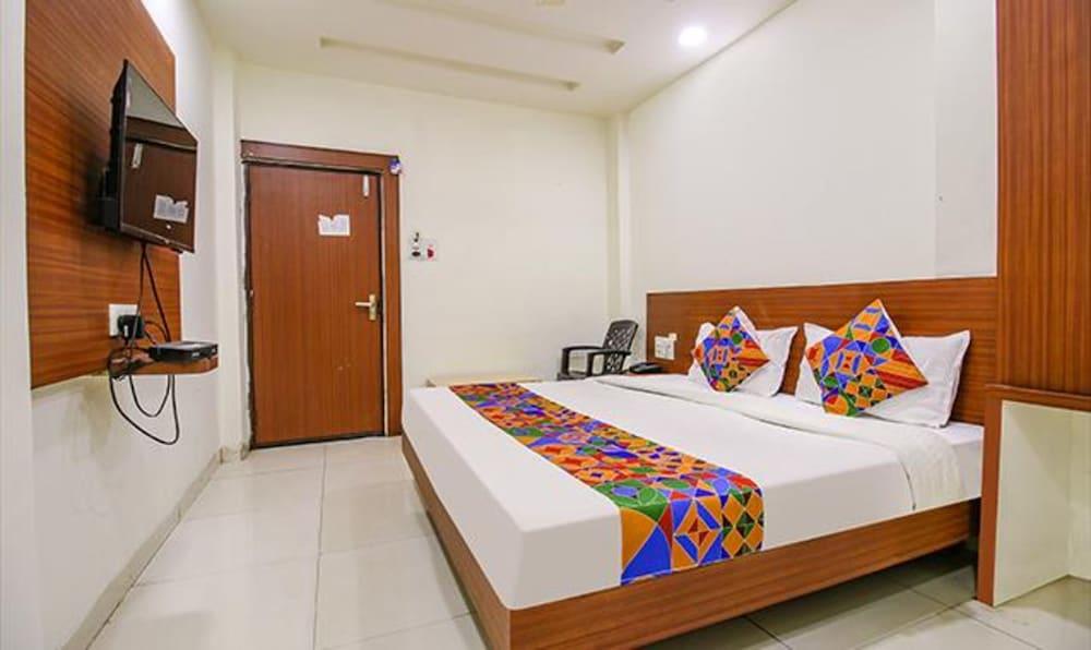 Fabexpress Aditya Regency