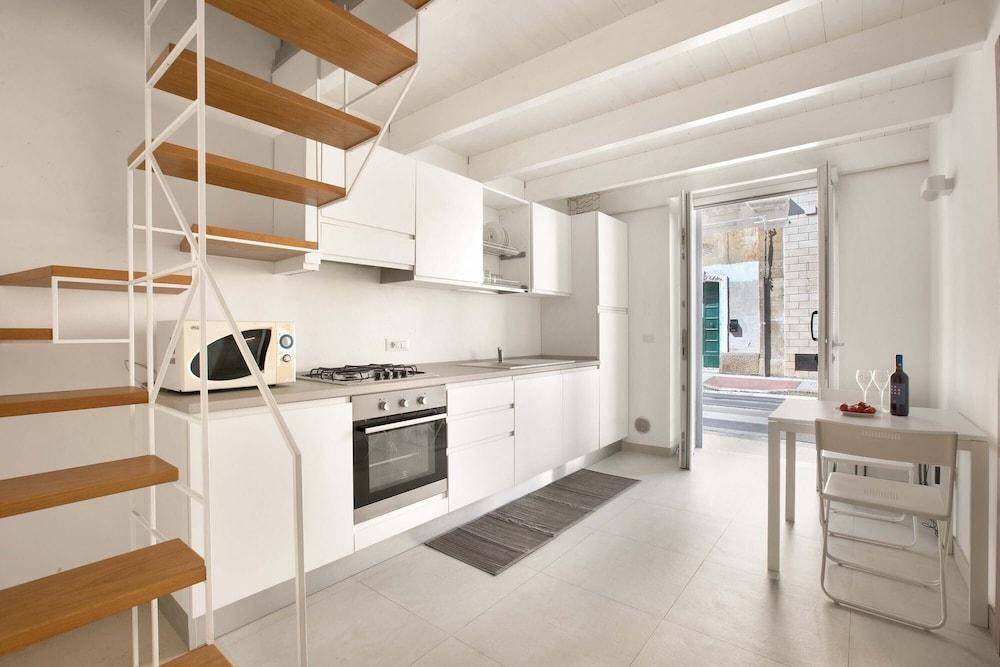 3252 Suite D`autore by Barbarhouse