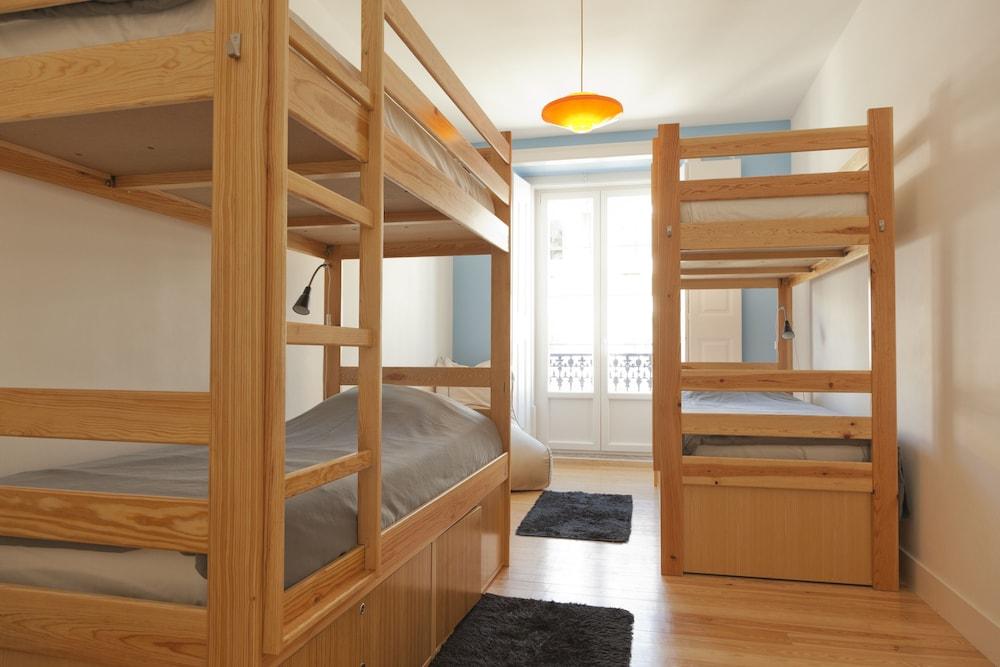 Lisbon Lounge Hostel