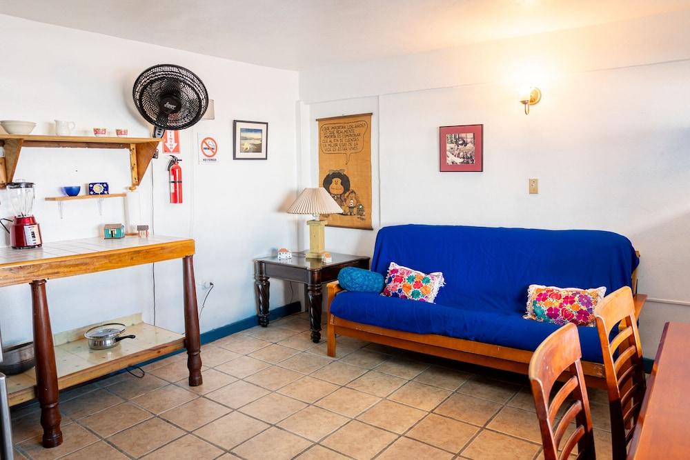 Guayacan Guest House