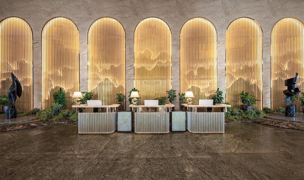 Radisson Blu Hotel, Ha Long Bay