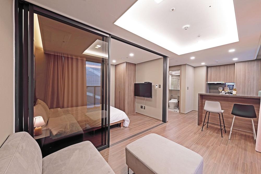 SoTA Collection The Haeundae