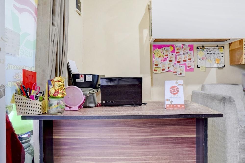 Collection O 90205 Queen Rent Apartment Gateway Pasteur