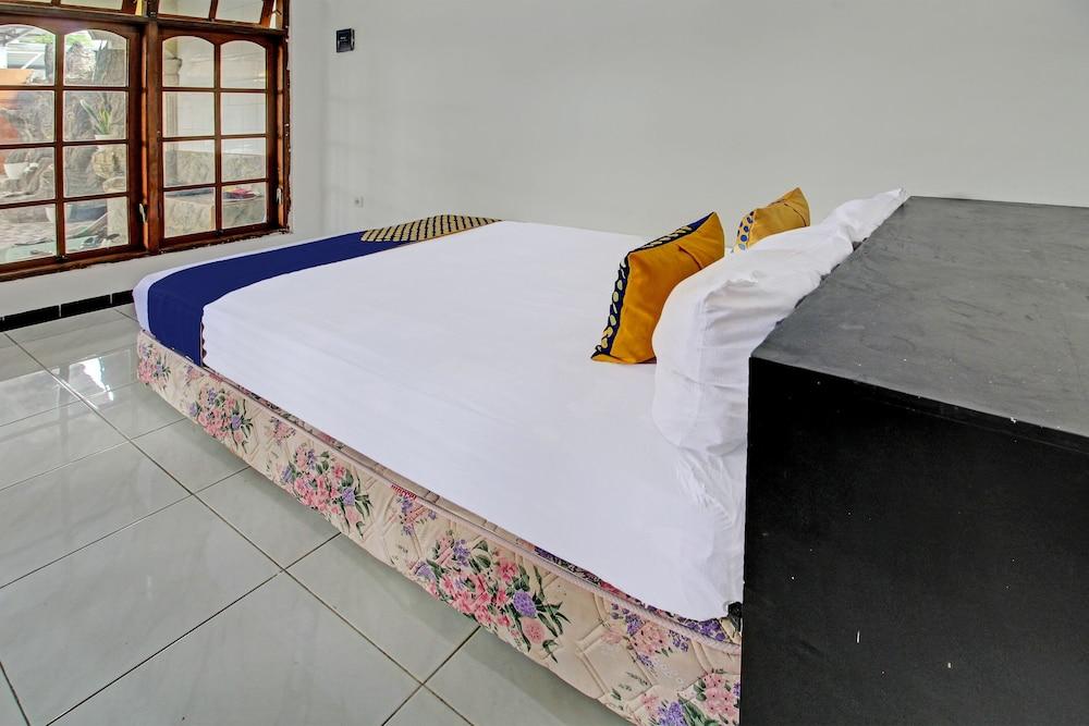 Hotel O Chikam House Syariah