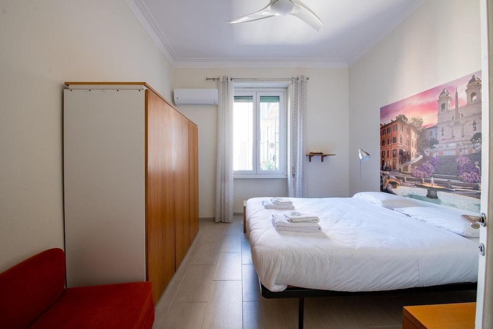 Piazza Carracci in Roma