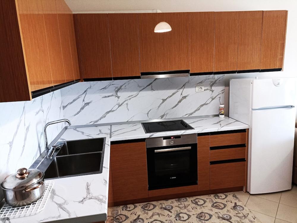 Beachfront Apartment - Plazh