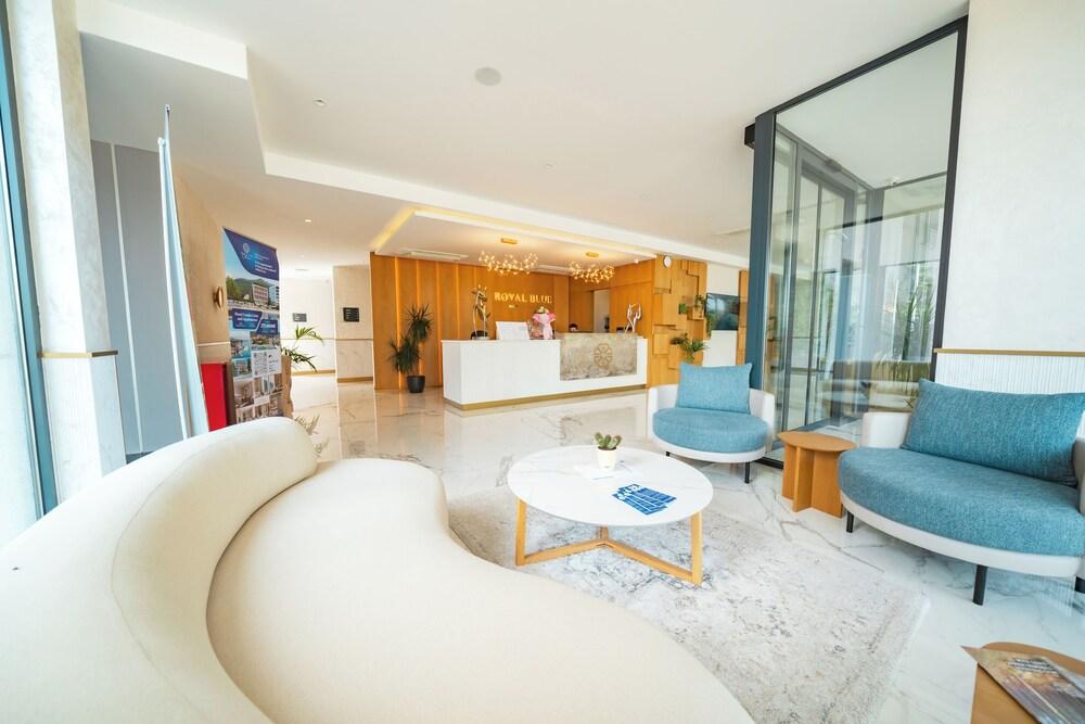 Royal Blue Resort & Residence