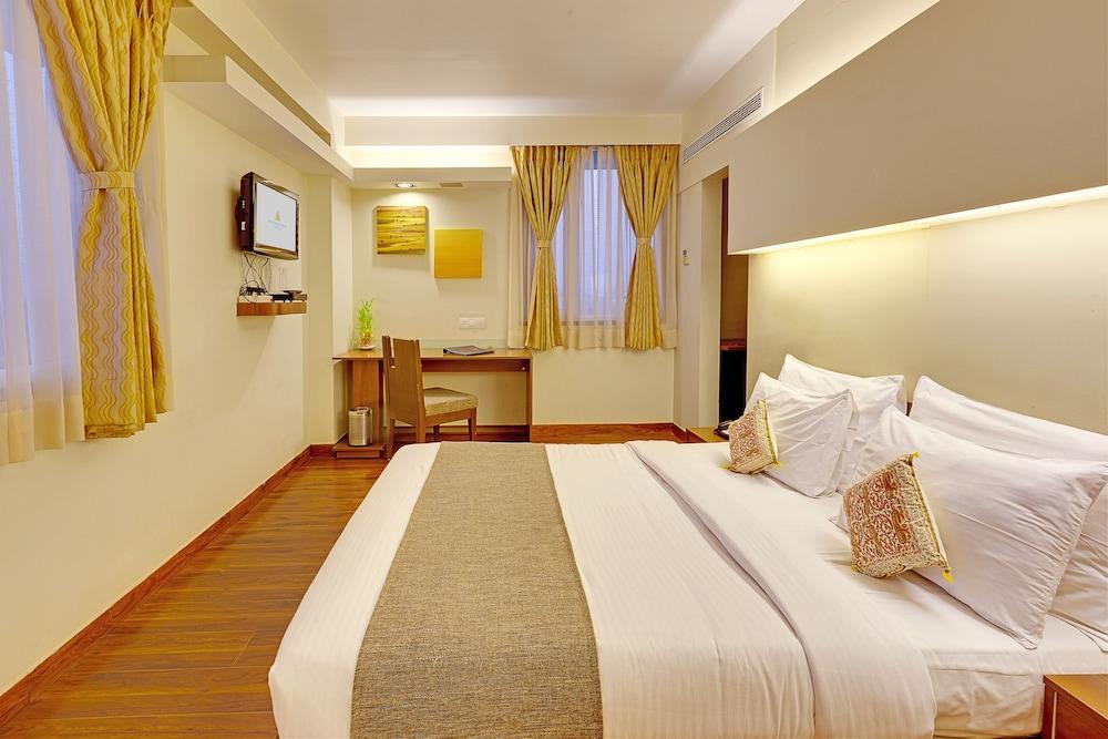 Whispering Palms Jaipur