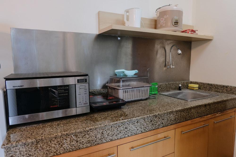 Spacious 2Br Apartment At Galeri Ciumbuleuit 1