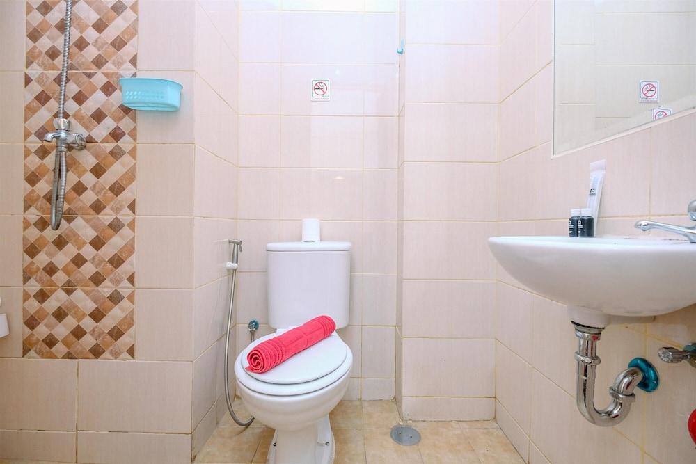 Simple And Cozy Living Studio Room Dave Apartment