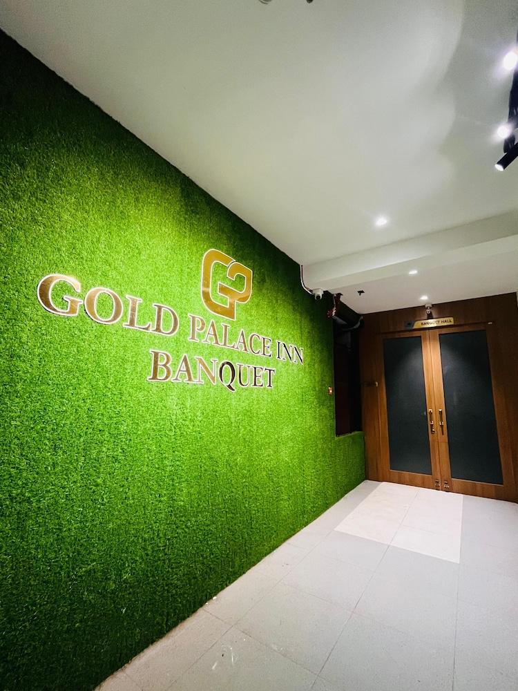 Hotel Gold Palace Inn