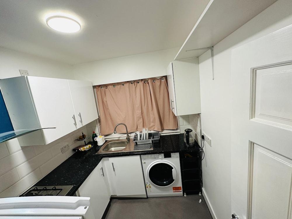 Immaculate 1-bed Apartment in Harrow