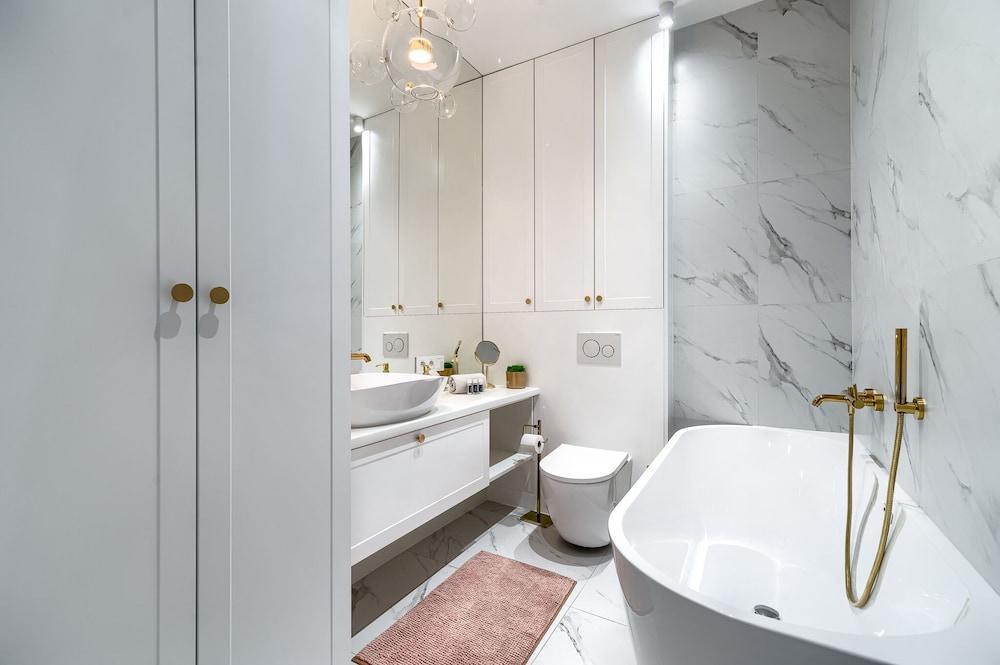 MARGI Aura Apartment