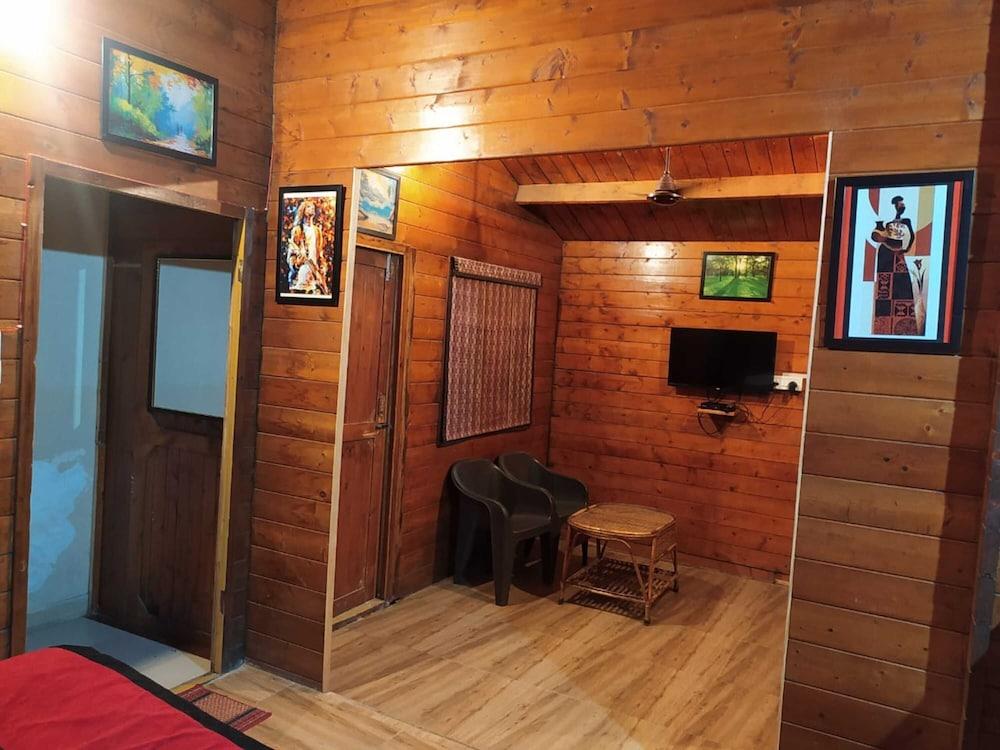 Vanasthali Jungle Resort Jim Corbett