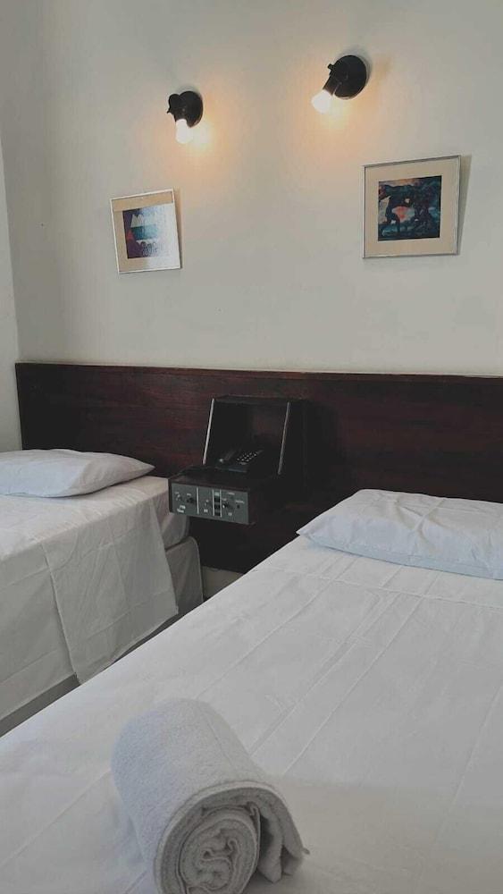 Binder Hotel Mogi Guacu