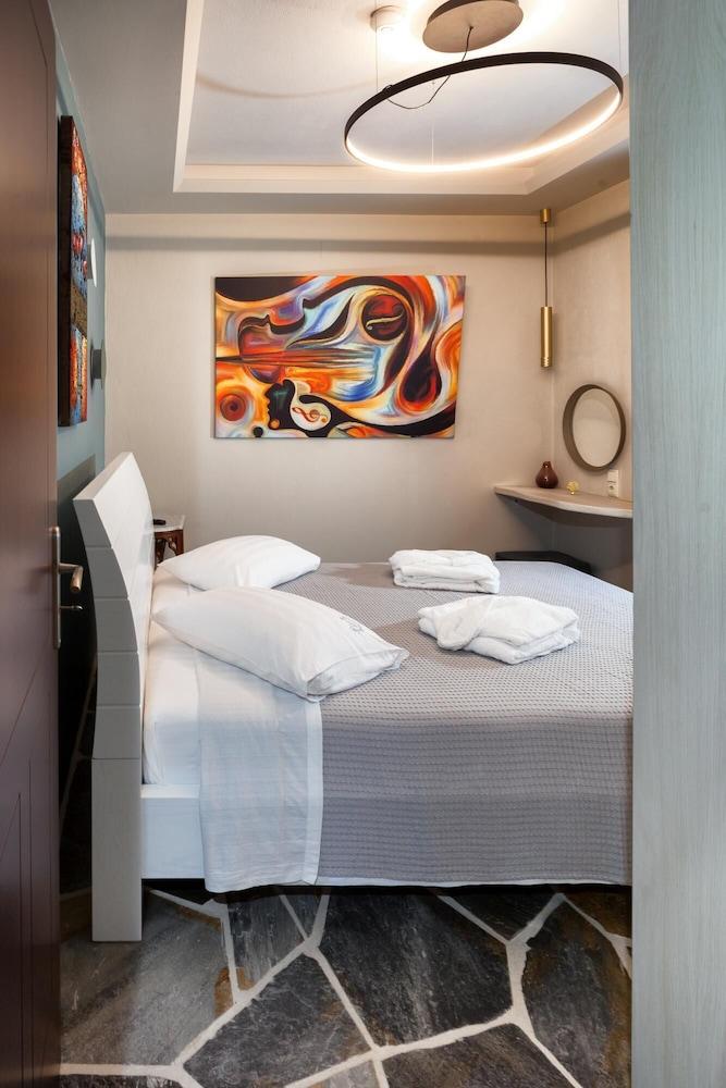 Barbarella Superior Apartment