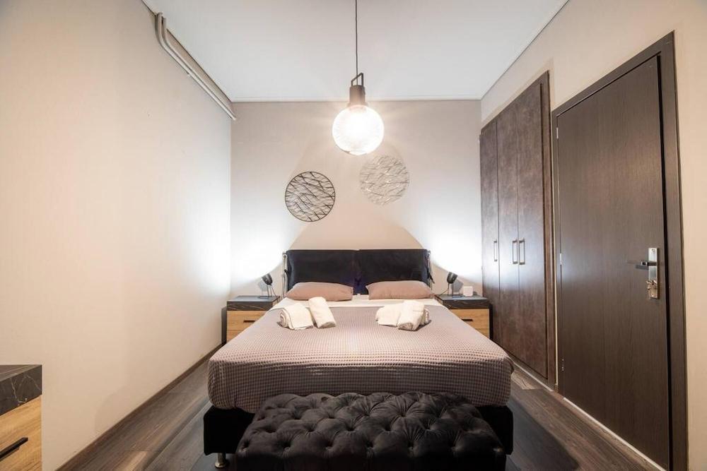 Downtown Boutique Flat