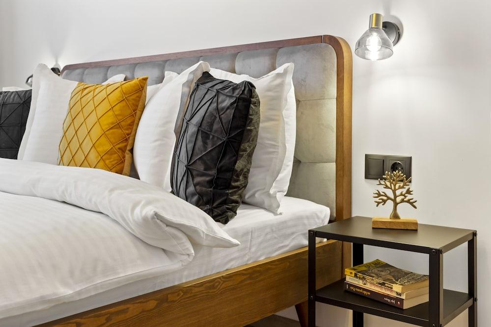 Victoriei 31 by MRG Apartments