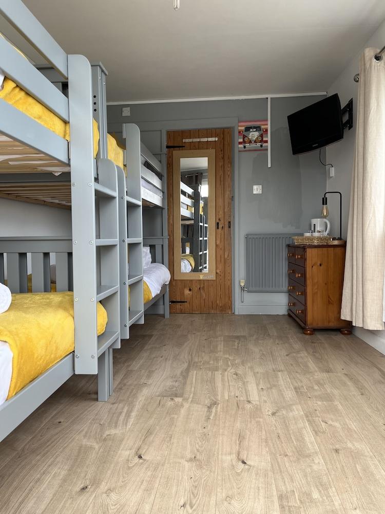 Elemental Surf Lodge