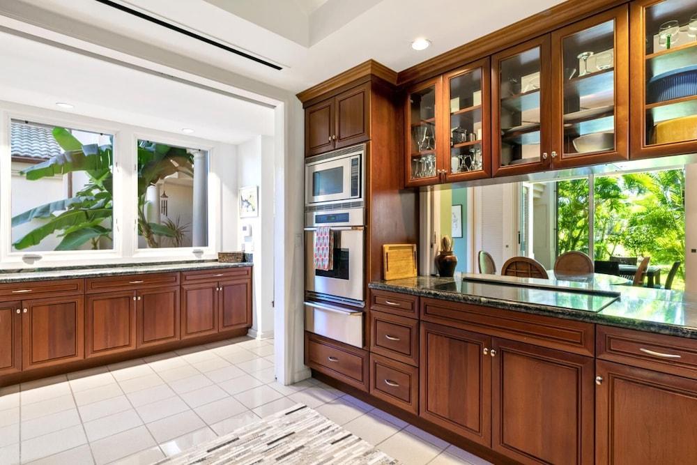 Islands at Mauna Lani IML-E4 by KBM