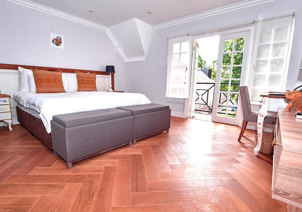 Sandton Country Manor