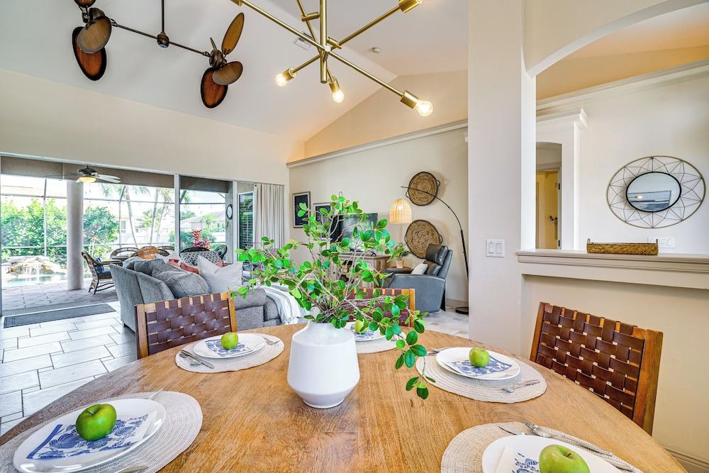 Spacious Oasis w/ Lagoon Pool & Spa in Cape Coral!