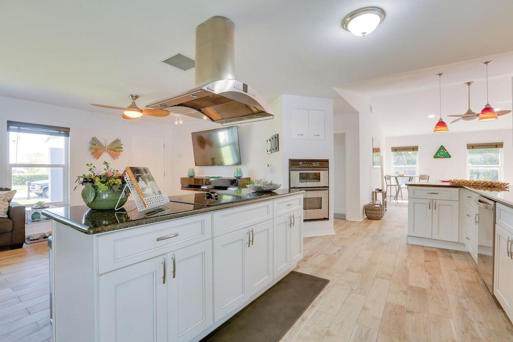 Airy Canal-front Oasis in Cape Coral w/ Pool!