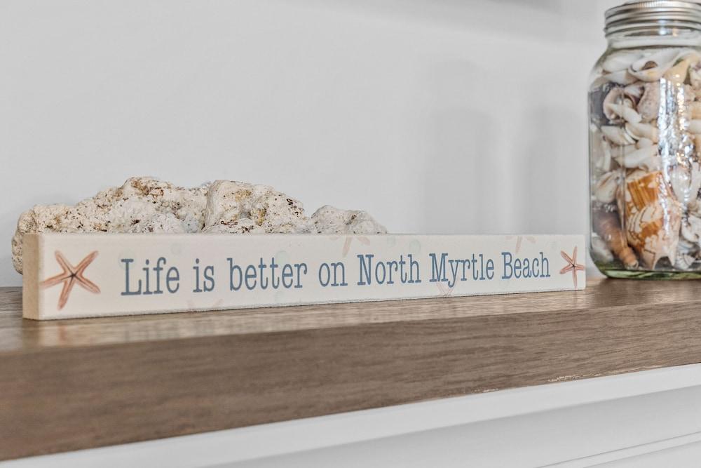 Walk to Crescent Beach: Updated Condo w/ Balcony