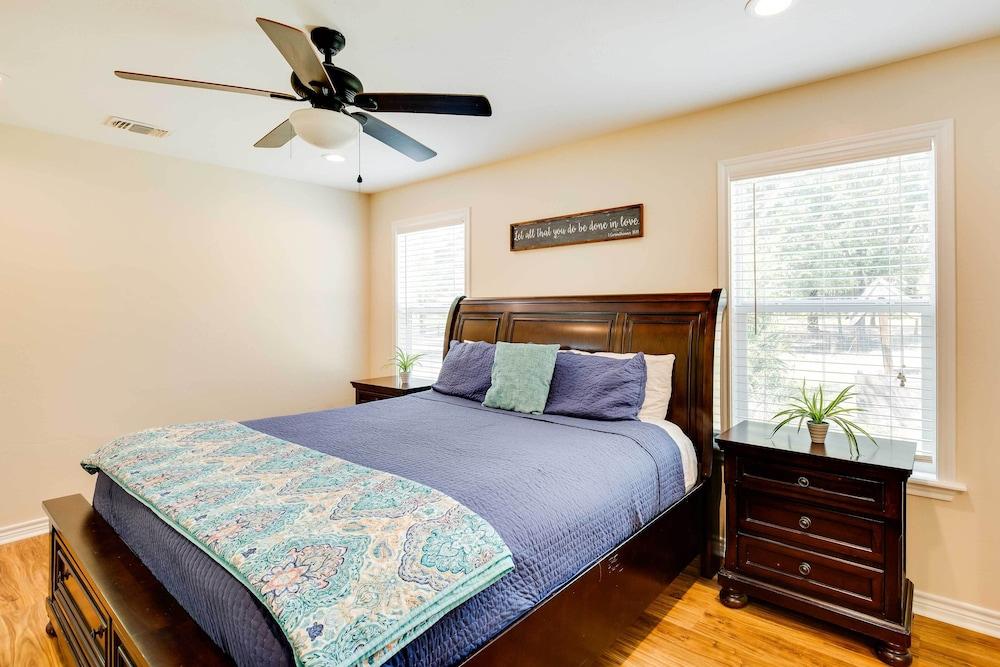 Lake Fork Vacation Rental With Fire Pit!