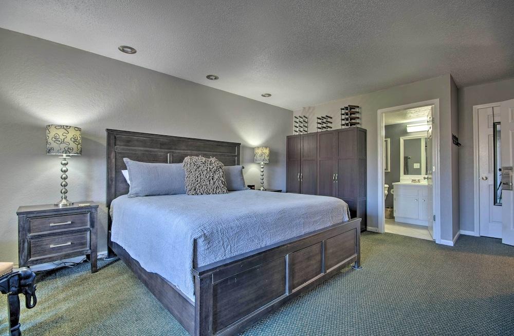 Margaritaville Hideaway: 3 Decks & Fireplace!