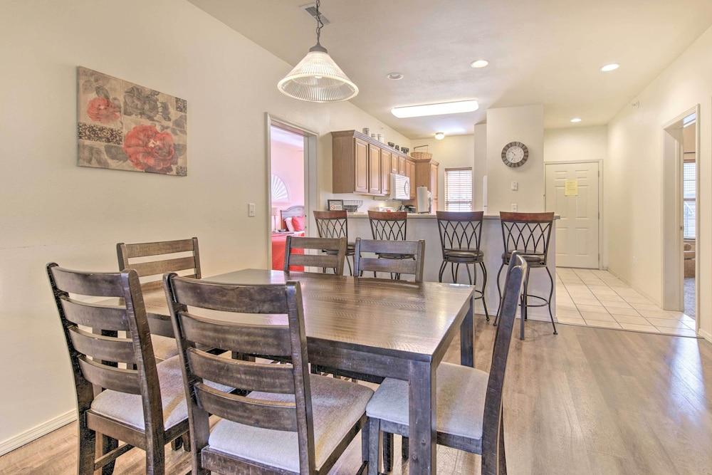 Pool Access & Private Patio: Branson West Condo!