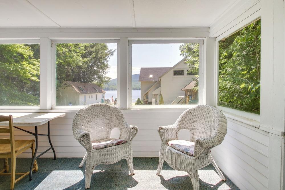 Lake Stinson Cottage w/ Sunroom & Shared Dock!